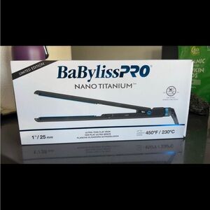 BaBylissPRO Nano Titanium Flat Iron - Black and Blue